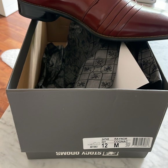 Men’s Cognac Dress Shoe - Picture 2 of 4